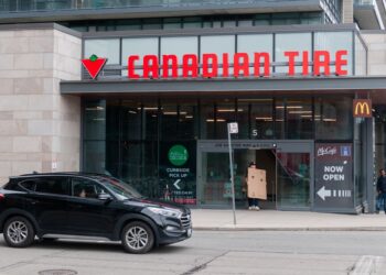 16 Tire Swap Mistakes Canadians Make in March (That Ruin Tires Fast)