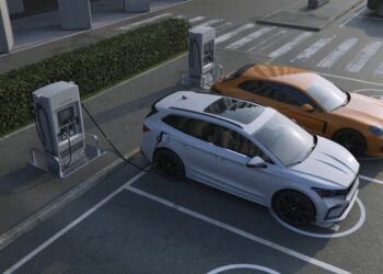 25 EV Charging Mistakes Canadians Make in March (That Wreck Range)