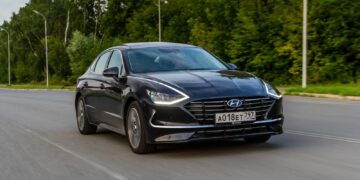 19 Popular Cars That Become Money Pits After the Warranty Ends