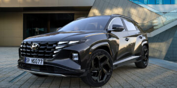 21 Vehicles Insurance Companies Are Quietly Flagging as “High Risk” in Canada (2026 Update)