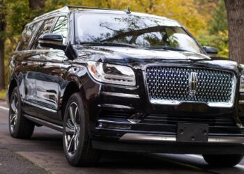 25 Cars with Tech That Breaks Often—and Costs a Fortune to Fix