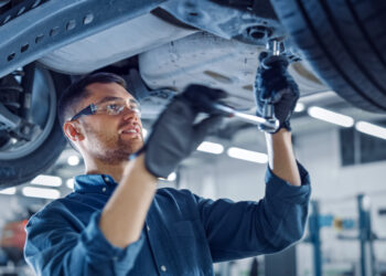 27 Things Canadian Drivers Should Do Before Pothole Season Destroys Their Suspension