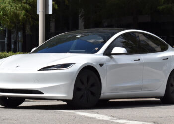 21 Vehicles Insurance Companies Are Quietly Flagging as “High Risk” in Canada (2026 Update)