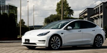 16 EVs That Actually Make Sense in Canada Now That Rebates Are Back