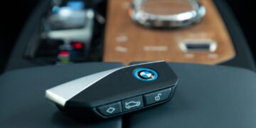 17 Vehicles With Infotainment Systems Canadians Complain About the Most