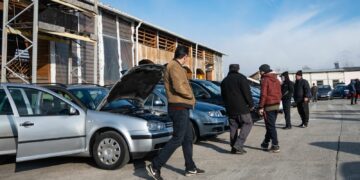 18 Red Flags a Used Vehicle May Be a Money Pit