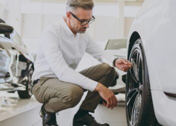 27 Tire Swap Mistakes Canadians Make Every Year (And How to Avoid Them)