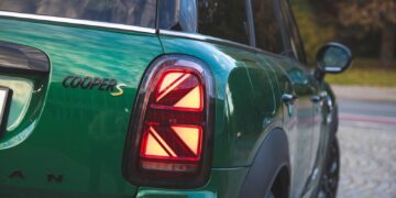 18 Cars That Are Quietly Turning Into Money Pits in Canada
