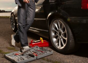 27 Tire Swap Mistakes Canadians Make Every Year (And How to Avoid Them)