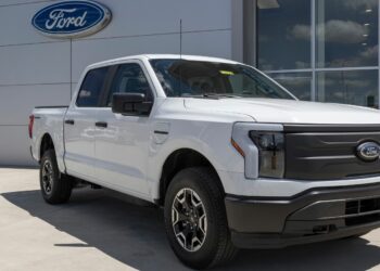 16 Cars That Could Be Hit Hardest by Canada’s New Price Pressures