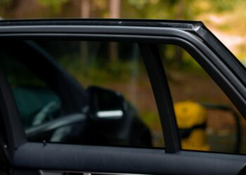 20 Things Police Notice First When They Pull Over a Driver