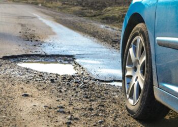 18 Road Trip Problems Canadians End Up Spending More to Fix