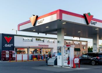 The Gas Station Mistake That Can Leave You With a Massive Repair Bill
