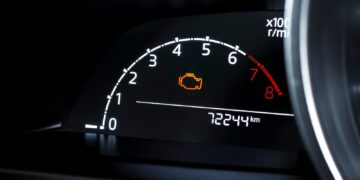 17 Dashboard Warning Lights Canadians Should Never Ignore