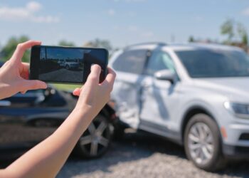 19 Things to Photograph Immediately After a Car Accident