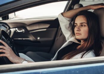 The Driving Position Mistake That Makes Long Trips More Painful