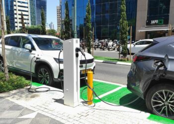 The EV Charging Habit That Can Annoy Everyone Around You