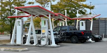 The EV Charging Habit That Can Annoy Everyone Around You