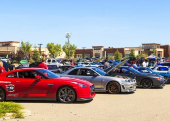Hundreds of Cars Take Over 14 Saskatoon Blocks as One of Western Canada’s Largest Auto Shows Opens