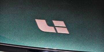 Li Auto’s Vehicle Margin Is Cut in Half as EV Deliveries Fall 11.5%