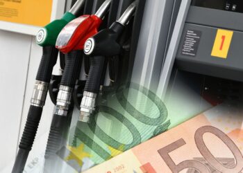 Canadian Gas Prices Are Nearly 40¢ a Litre Higher Than a Year Ago as National Average Hits 178.2¢