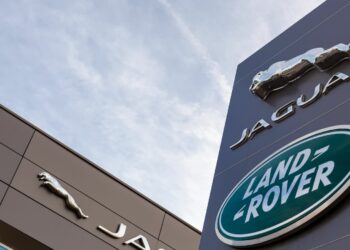 Jaguar Land Rover Job-Cut Fight Escalates as Government Steps In Over 4,000 Positions