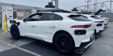 Waymo Picks Singapore for Its First Southeast Asian Robotaxi Market With All-Electric Jaguar Fleet
