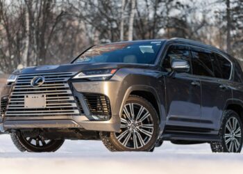 18 Reasons Some SUVs Feel Worse in Snow Than Sedans