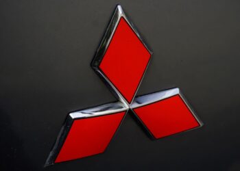 Mitsubishi Returns to Canada’s EV Market at $48,998 With Up to 454 km of Range