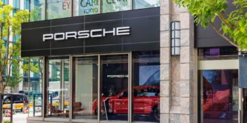 Porsche Profit Rebounds From €40 Million to €1.74 Billion After Costly Electric-Car Strategy Reset