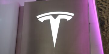 Tesla Stops Taking Orders for Its $39,490 Model 3 in Canada While 33,069 Chinese EV Import Permits Remain Unused