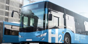 Vancouver’s Ballard Backs Hydrogen-Bus Fuel Cells With 250,000-Mile Performance Guarantee