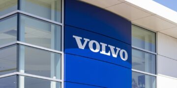 Volvo’s Electric EX60 Reportedly Hits Just 200 Vehicles a Week Against 2,000-Unit Target, Squeezing North American Supply
