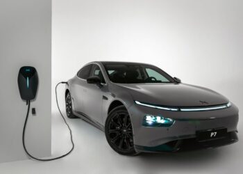 U.S. EV Sales Jump 7.7% in a Quarter but Remain 38.6% Below Last Year — A Warning for Canadian Automakers